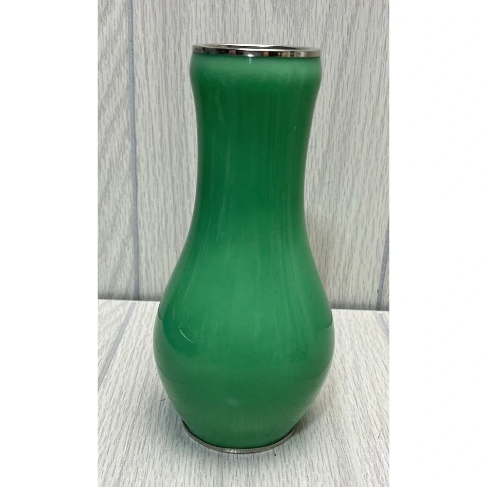 Japanese Wireless Cloisonne Vase Green - Taisho / Showa Period - 7 1/4